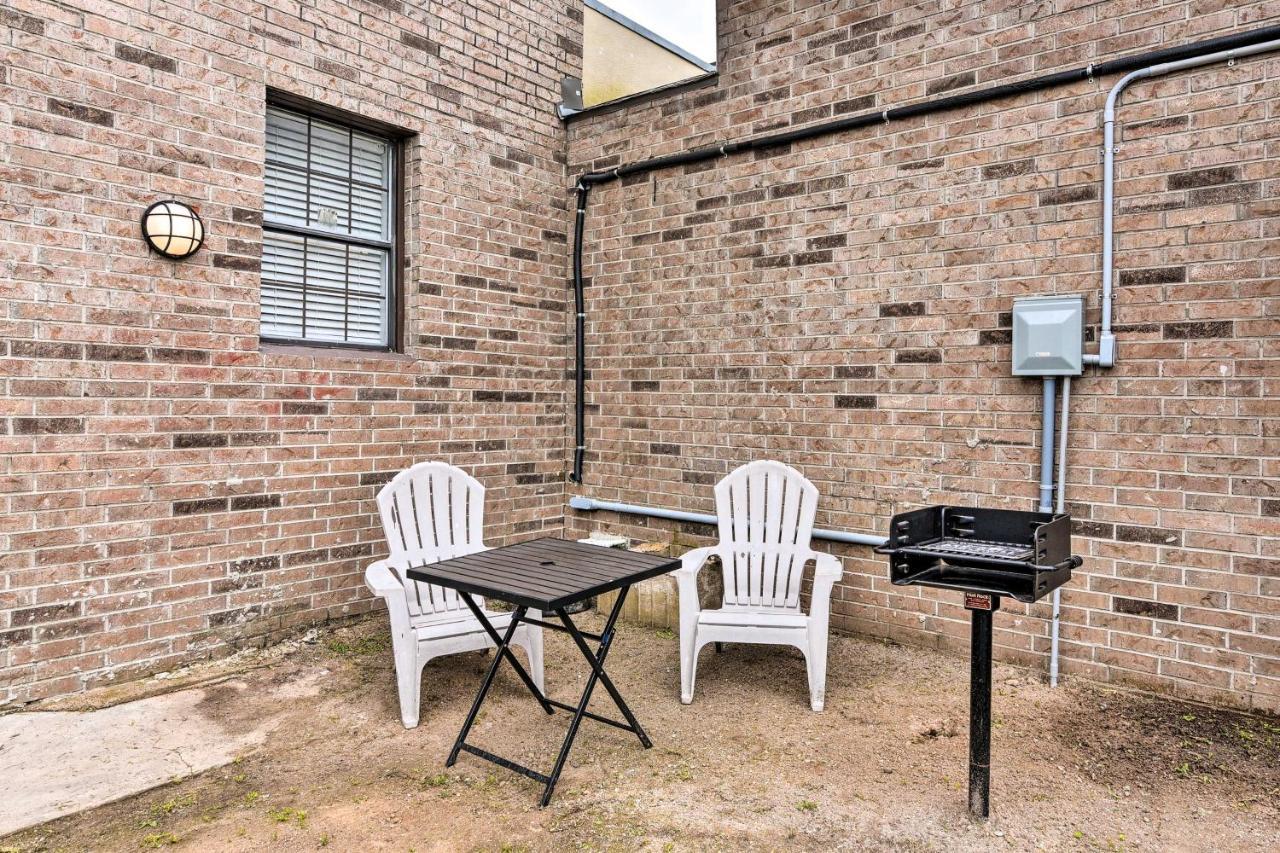Cozy Galveston Apartment - Walk To Beach And Dining Extérieur photo